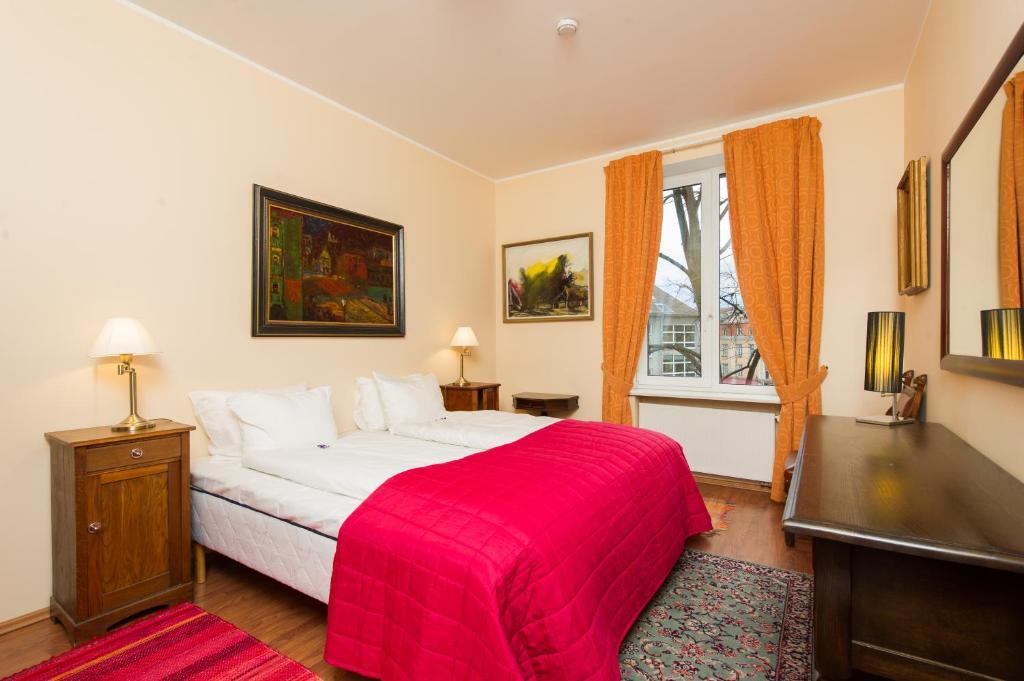 Wilde Guest Apartments Old Town Tallinn Bilik gambar